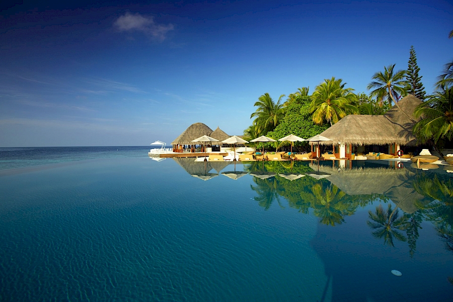 LUXE REIZEN  - TRAVEL IN LUXURY - LUXURY IS TRAVELLING  MALEDIVEN_LUXE REIZEN MALEDIVEN**HUVAFEN FUSHI