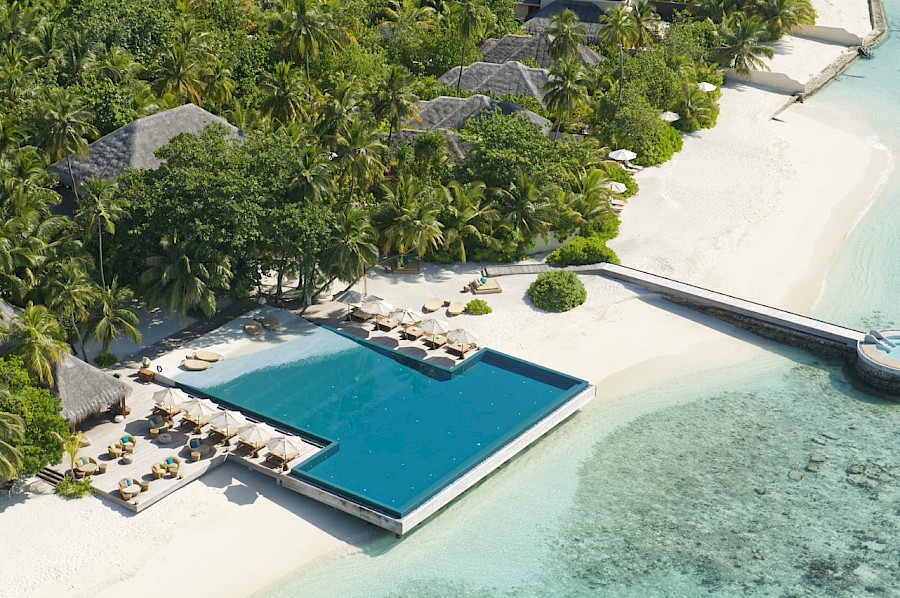 LUXE REIZEN  - TRAVEL IN LUXURY - LUXURY IS TRAVELLING  MALEDIVEN_HUVAFEN FUSHI - MALEDIVEN