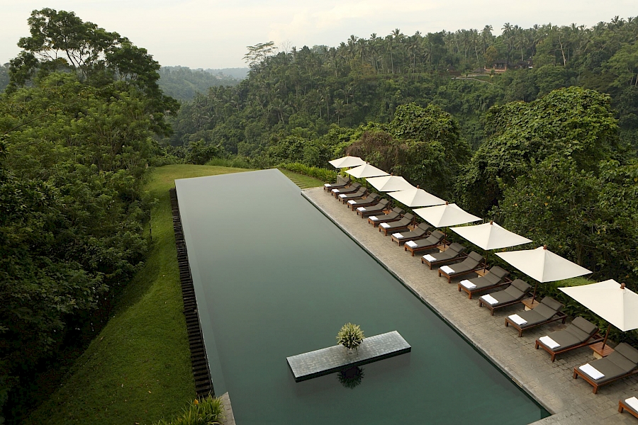 LUXUSREISEN - TRAVEL IN LUXURY  INDONESIEN_EXKLUSIVE RUNDREISEN BALI**KULTUR & BEACH - BALI