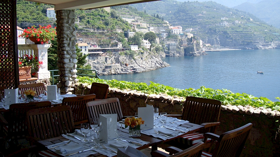 LUXE REIZEN  - TRAVEL IN LUXURY - LUXURY IS TRAVELLING  ITALIE_LUXE REIZEN AMALFIKUST**PALAZZO AVINO RAVELLO
