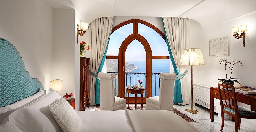 LUXE REIZEN  - TRAVEL IN LUXURY - LUXURY IS TRAVELLING  ITALIE_LUXE REIZEN AMALFIKUST**PALAZZO AVINO RAVELLO