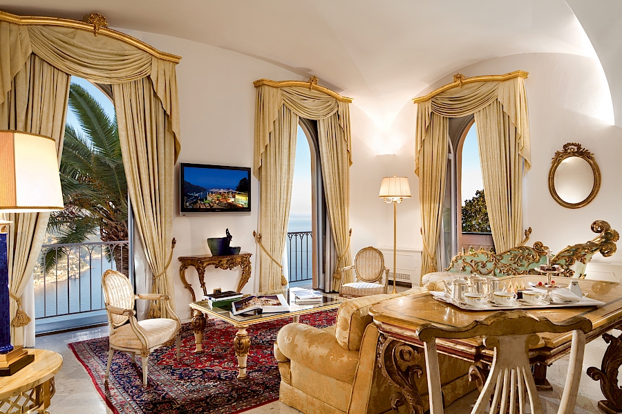 LUXE REIZEN  - TRAVEL IN LUXURY - LUXURY IS TRAVELLING  ITALIE_LUXE REIZEN AMALFIKUST**PALAZZO AVINO RAVELLO