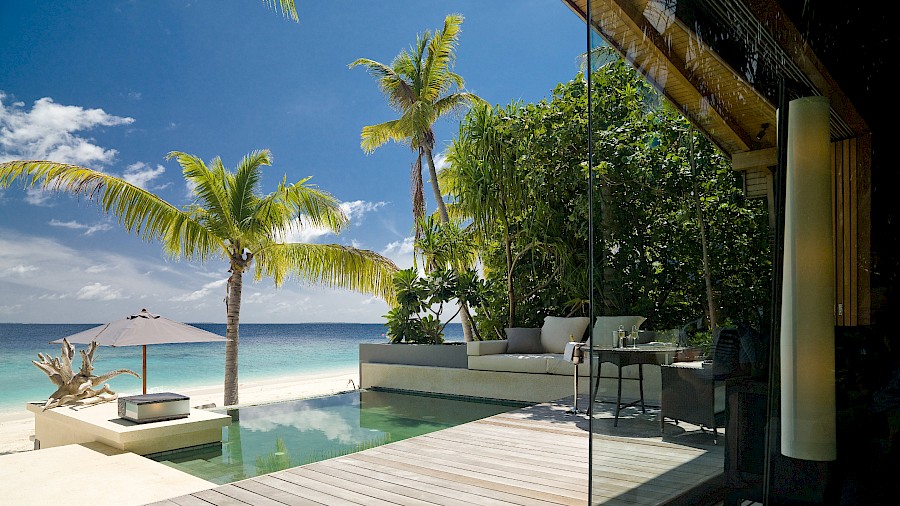 LUXUSREISEN - TRAVEL IN LUXURY  MALEDIVEN_LUXUS REISEN MALEDIVEN STRANDCOLLECTION**PARK HYATT MALDIVES HADAHAA