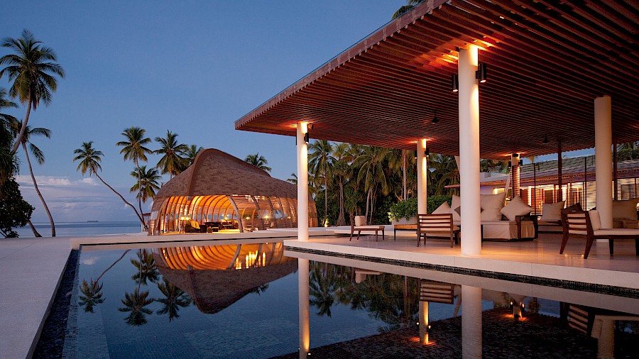 LUXUSREISEN - TRAVEL IN LUXURY  MALEDIVEN_LUXUS REISEN MALEDIVEN STRANDCOLLECTION**PARK HYATT MALDIVES HADAHAA