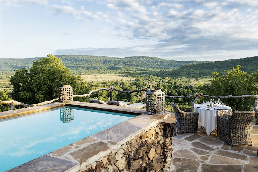 LUXE REIZEN  - TRAVEL IN LUXURY - LUXURY IS TRAVELLING  TANZANIA_BEHO BEHO SELOUS GAME RESERVE TANZANIA**BAILEY'S BANDA, Pool