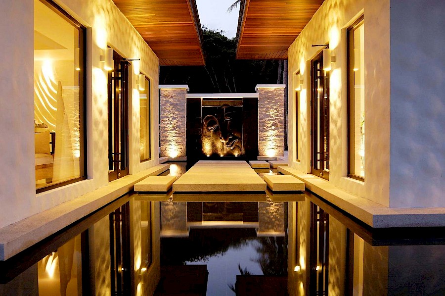 LUXE REIZEN  - TRAVEL IN LUXURY - LUXURY IS TRAVELLING  THAILAND_LUXE REIZEN PHUKET - KOH RACHA YAI **THE RACHA