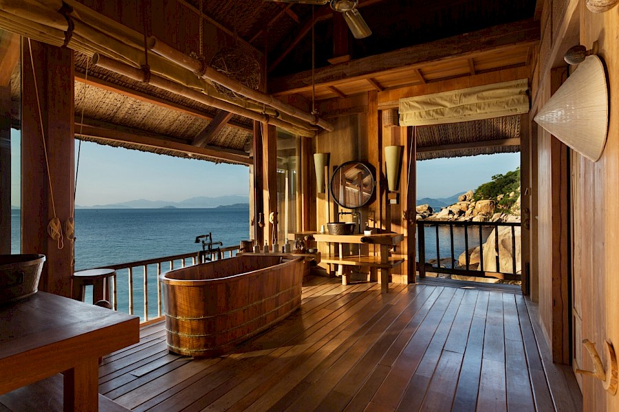 LUXE REIZEN  - TRAVEL IN LUXURY - LUXURY IS TRAVELLING  AZIE_LUXE REIZEN VIETNAM**TRAVEL IN LUXURY