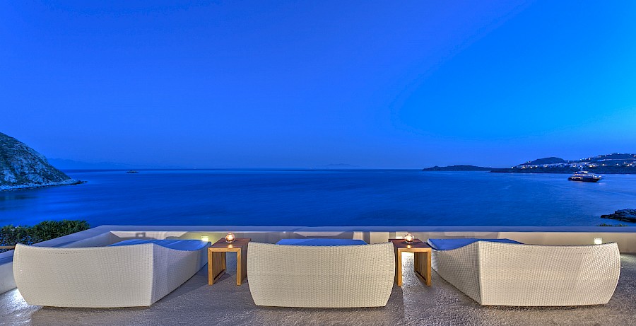 LUXE REIZEN  - TRAVEL IN LUXURY - LUXURY IS TRAVELLING  GRIEKENLAND_SANTA MARINA RESORT & VILLAS MYKONOS**LUXE REIZEN MYKONOS