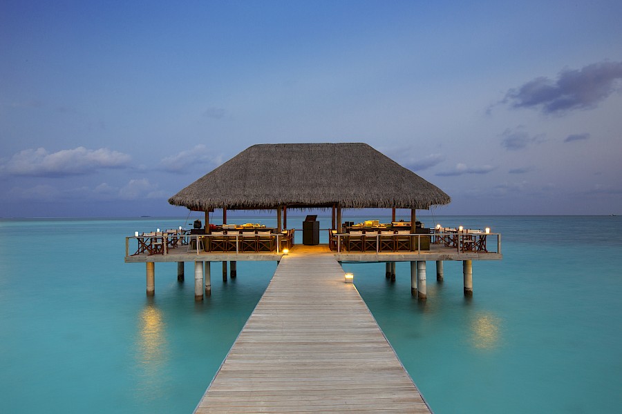 LUXUSREISEN - TRAVEL IN LUXURY  MALEDIVEN_LUXUS REISEN MALEDIVEN**VELASSARU - MALEDIVEN