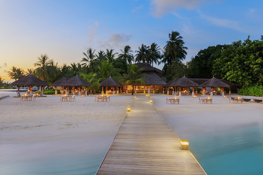 LUXUSREISEN - TRAVEL IN LUXURY  MALEDIVEN_LUXUS REISEN MALEDIVEN**VELASSARU - MALEDIVEN