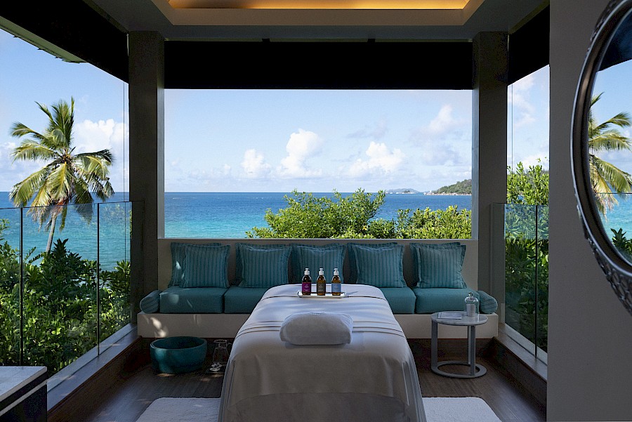 LUXE REIZEN  - TRAVEL IN LUXURY - LUXURY IS TRAVELLING  SEYCHELLEN_LUXE REIZEN SEYCHELLEN**RAFFLES SEYCHELLES - PRASLIN