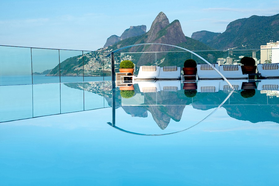 LUXE REIZEN  - TRAVEL IN LUXURY - LUXURY IS TRAVELLING  BRAZILIE_LUXE PRIVÉ RONDREIS BRAZILIE**RIO DE JANEIRO - IGUAZU - SALVADOR DA BAHIA - PRAIA DO FORTO