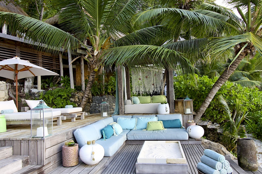 LUXE REIZEN - TRAVEL IN LUXURY - LUXURY IS TRAVELLING SEYCHELLEN_NORTH ISLAND - SEYCHELLEN**Villa North Island Deck Lounge