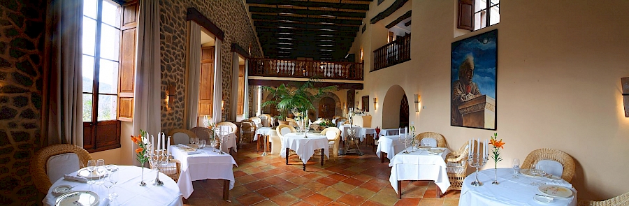 LUXE REIZEN  - TRAVEL IN LUXURY - LUXURY IS TRAVELLING  SPANJE_LA RESIDENCIA - MALLORCA, El Olivo Restaurant