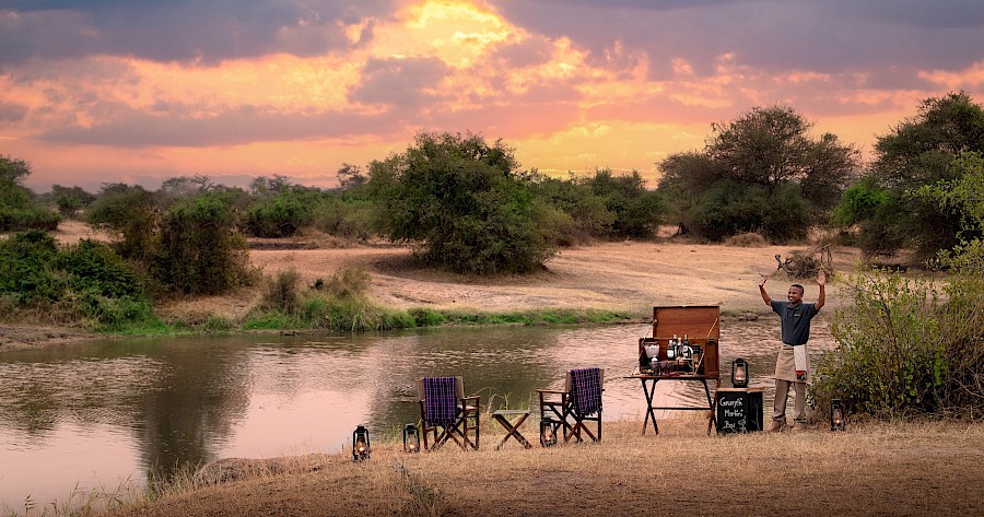 LUXE REIZEN - TRAVEL IN LUXURY - LUXURY IS TRAVELLING TANZANIA_LUXE SAFARI TANZANIA**GRUMETI SERENGETI RIVER LODGE - TANZANIA
