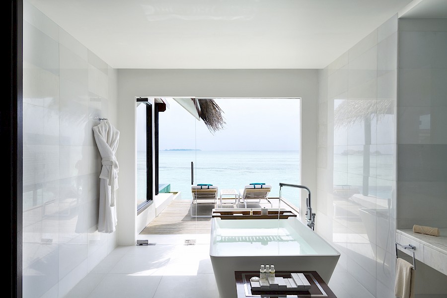 LUXE REIZEN  - TRAVEL IN LUXURY - LUXURY IS TRAVELLING  MALEDIVEN_LUXE REIZEN MALEDIVEN**PER AQUUM NIYAMA - MALEDIVEN