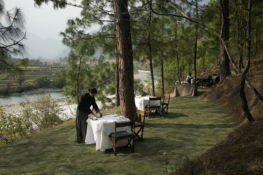 LUXE REIZEN  - TRAVEL IN LUXURY - LUXURY IS TRAVELLING  BHUTAN_LUXE PRIVÉ RONDREIS BHUTAN**AMANKORA by AMAN RESORTS, PUNAKHA LODGE