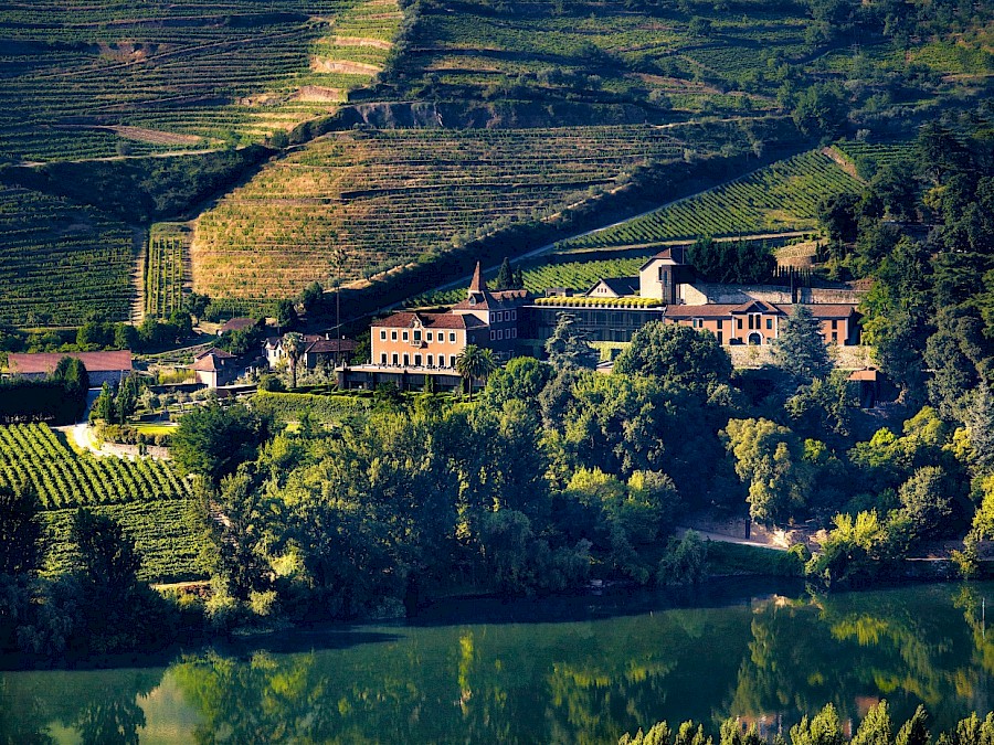 LUXE REIZEN - TRAVEL IN LUXURY - LUXURY IS TRAVELLING PORTUGAL_LUXE REIZEN PORTUGAL**SIX SENSES DOURO VALLEY, PORTUGAL